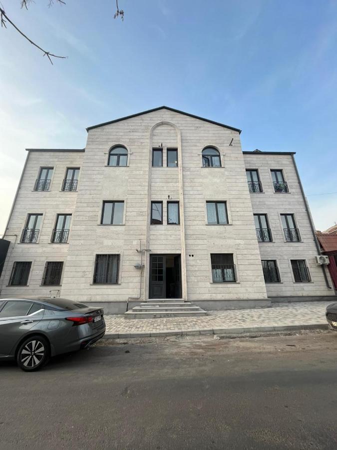 Appartement In Erevan Esterno foto