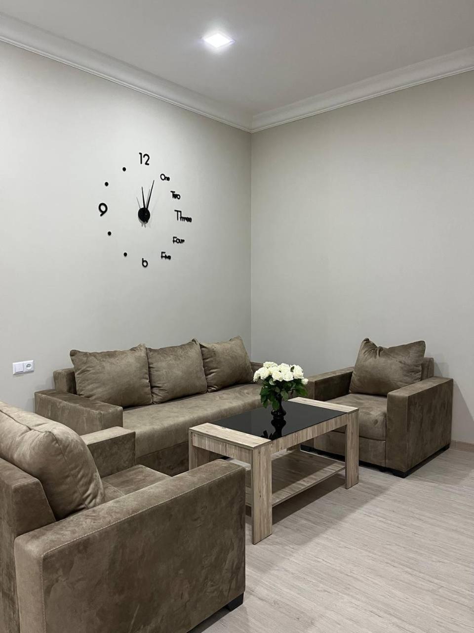 Appartement In Erevan Esterno foto