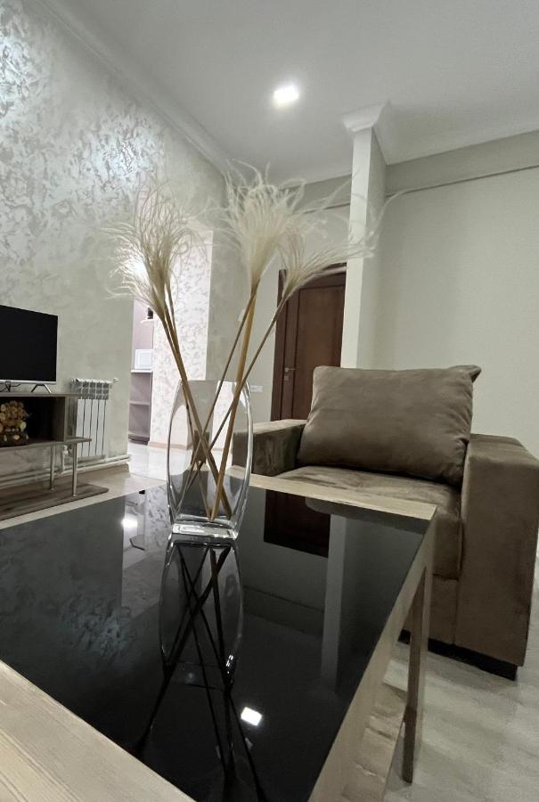 Appartement In Erevan Esterno foto