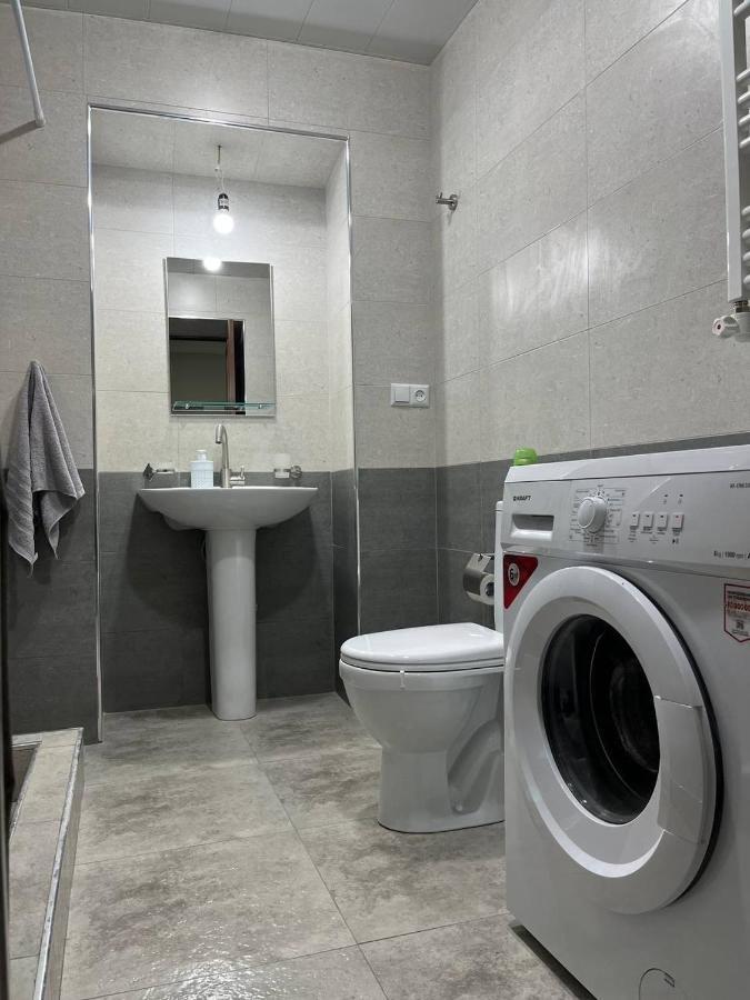 Appartement In Erevan Esterno foto